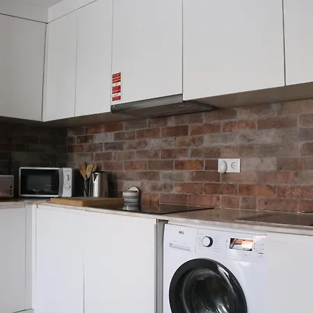 9 Min Metro To Downtown -remote Working - Free Parking